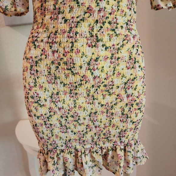 Summer dress cream/ yellow floral - Picture 5 of 10